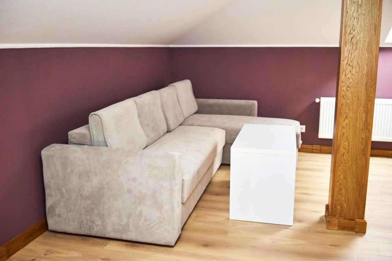 Східний Hotell Berezhany Exteriör bild